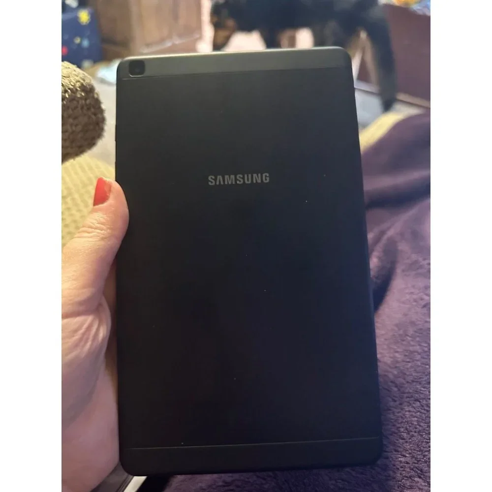 Samsung galaxy tab A BROKEN